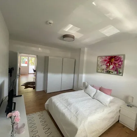 Apartment Ferienwohnung Auszeit *